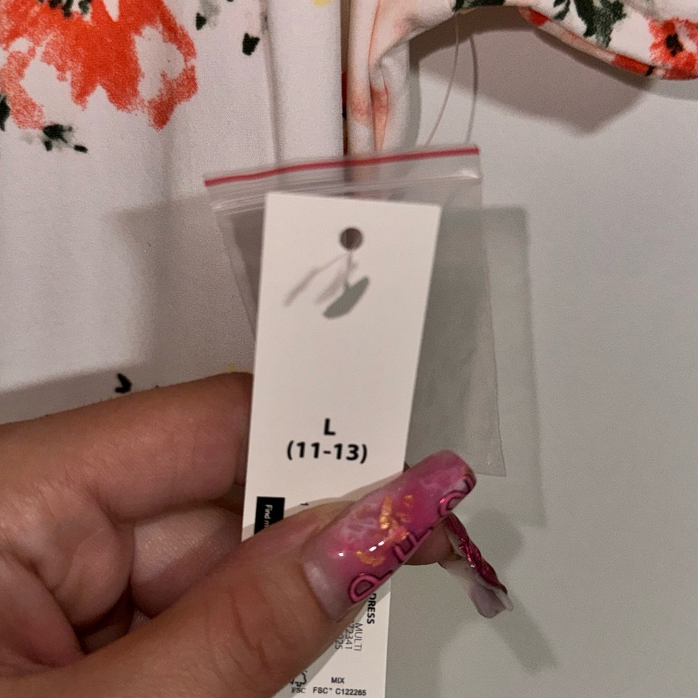Floral mid length dress! - Picture 4 of 4